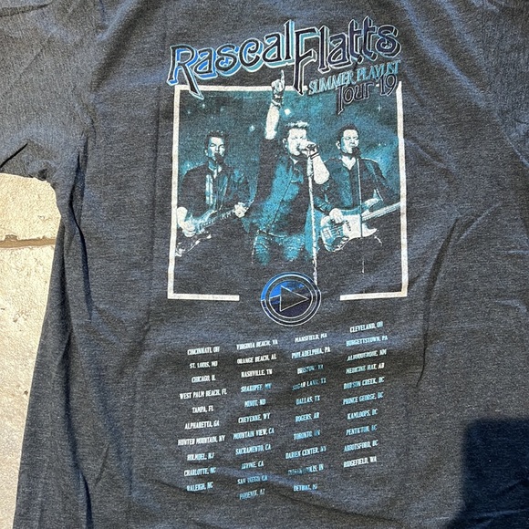 RASCAL FLATTS CONCERT TEE - Picture 4 of 4